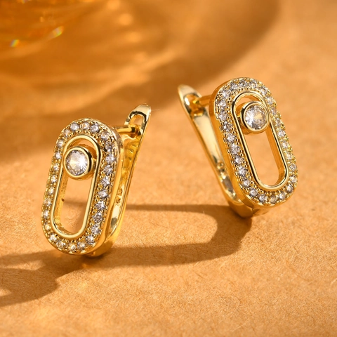 Orecchini a Cerchio Ovali in Rame Placcato Oro Con Zirconia Diamante Scorrevole Intarsiato Per Donna Gioielli Eleganti