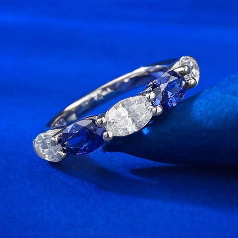 925 Sterling Silver Oval Blue White Rhinestone Pave Setting Band Ring For Women Fashion Jewelry Daily Accessory