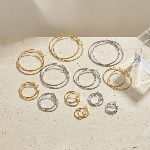 Orecchini a Cerchio Minimalisti in Acciaio Inossidabile Donna Stile Coreano Lucidati Tondi Oro Argento Gioielli Moda