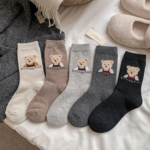 Süße Cartoon Teddybär Jacquard Socken Damen Winter Dick Warm Acryl Wollmischung Mittelhohe Socken Japanischer Stil