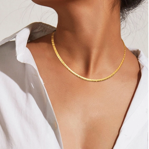 Minimalist Stainless Steel Flat Snake Chain Necklace For Women Gold Plated Hammered Texture Geometric Choker Fashion Jewelry Gift