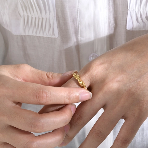 Minimalist Stainless Steel Twisted Braid Ring For Women Gold Plated Geometric Fashion Band Ring Daily Finger Jewelry Gift