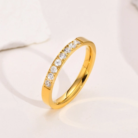 Minimalist Stainless Steel Thin Ring For Women Inlaid Zirconia Gold Silver Plated Eternity Ring Stackable Fashion Jewelry