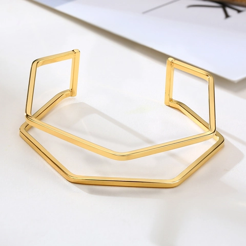 Bracciale Rigido Geometrico Minimalista in Acciaio Inossidabile per Donna Placcato in Oro IP Bangle Aperto Poligonale Gioielli