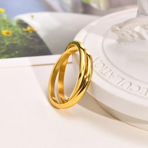 Minimalist Stainless Steel Double Interlocking Ring For Women IP Gold Plated Geometric Fashion Jewelry Finger Ring Gift