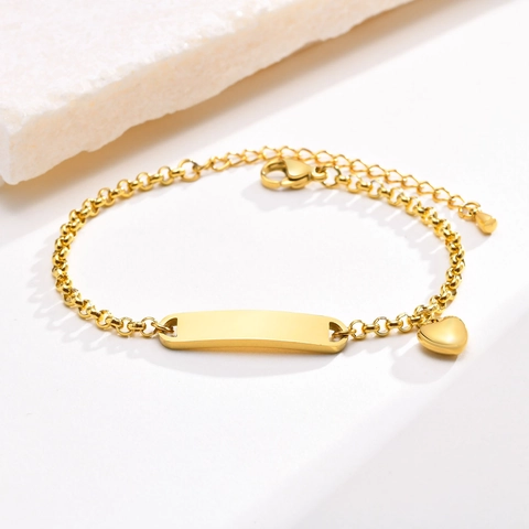 Fashion Stainless Steel Heart ID Plate Bracelet For Women Personalized Hollow Heart Curved Bar Charm Bracelet Jewelry Gift