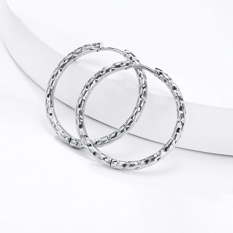 Orecchini a Cerchio in Acciaio Inossidabile con Texture Martellata per Donna Orecchini a Cerchio Geometrici in Metallo