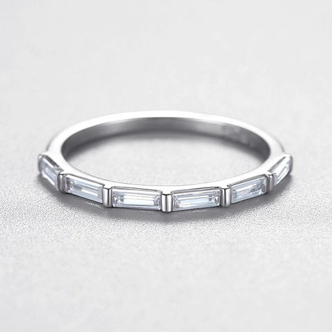 Bague Minimaliste en Argent Sterling 925 Avec Zirconia Coupe Baguette Pour Femmes Petite Bague Incrustation Carrée