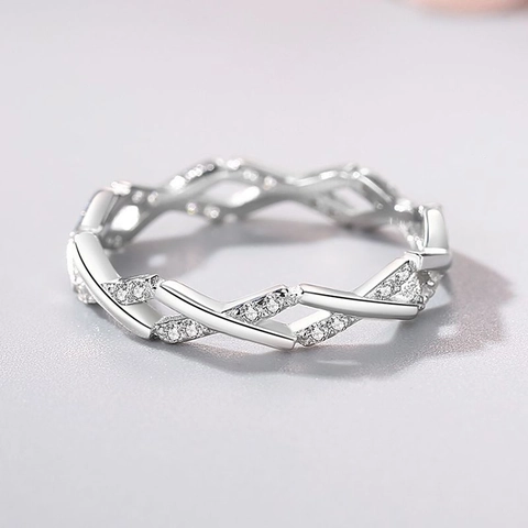 Minimalistischer 925 Sterlingsilber Ring Für Damen Mode Wellendesign Zirkonia Eingelegt Polierter Fingerschmuck Täglicher Pendler Zubehör