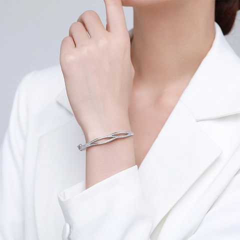 Bracciale in Argento Sterling 925 per Donna Doppio Strato Incrociato Design a Onde Bracciale Rigido Strass Moda Elegante Gioielli