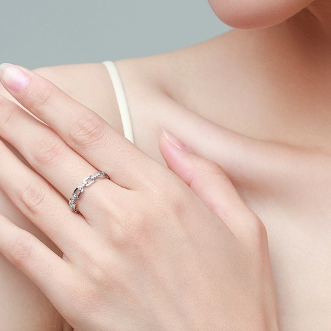 Bague à Maillons de Chaîne en Argent Sterling 925 Pour Femmes Incrustée de Strass Brillants Anneau Élégant Bijoux Plaqués Or Argent