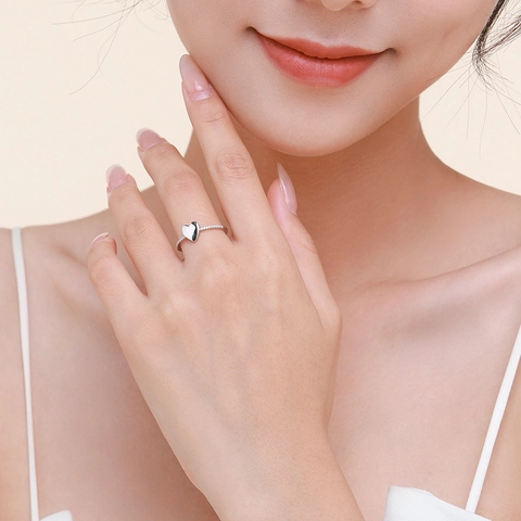925 Sterling Silver Heart Ring For Women Minimalist Zirconia Inlaid Polished Love Finger Ring Korean Style Jewelry Gift