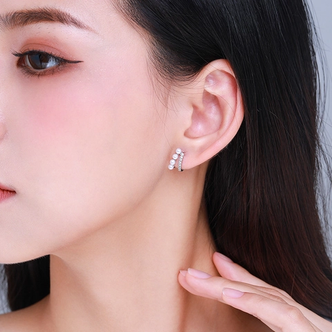 925 Sterling Silver Artificial Pearl Zirconia Stud Earrings Elegant Geometric Linear Jewelry For Women Daily Accessory