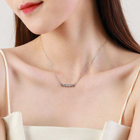 Elegante Collana Con Ciondolo Geometrico Irregolare in Argento Sterling S925 per Donna Gioielli da Collo in Strass Scintillanti Stile Rétro Freddo