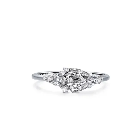 Anillo de Plata de Ley 925 con Circonia en Forma de Pera para Mujer Elegante Simple Anillo con Incrustaciones Joyería