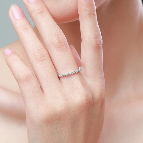 Anello Eternity in Argento Sterling 925 per Donna Lusso Leggero Fascia con Strass Intarsiato Anello a Fascia in Argento S925 Gioielli Regalo