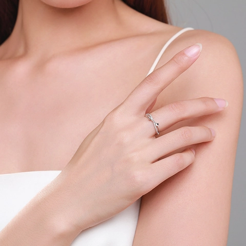 Romantico Anello Incrociato a Cuore in Argento Sterling S925 per Donna Con Zirconia Intarsiata Gioielli di Moda Regalo di Fidanzamento