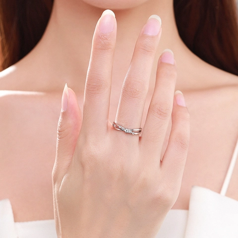 Anello in Argento Sterling 925 Incrociato con Intarsi in Zirconia Elegante Gioielleria Geometrica Minimalista per Donna Regalo per Matrimonio Festa