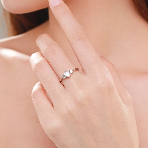 925 Sterling Silver Three Stone Heart Round Zirconia Ring For Women Luxury Wedding Engagement Fashion Jewelry Finger Ring