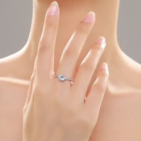 925 Sterling Silver Round Cut Zirconia Engagement Ring Shiny Fashion Finger Ring Jewelry For Women Wedding Gift