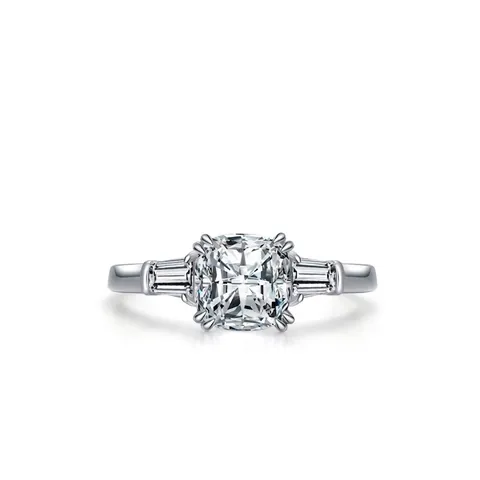 925 Sterling Silver Cushion Cut Three Stone Zirconia Ring Elegant Shiny Simulated Diamond Engagement Wedding Ring For Women Fashion Jewelry