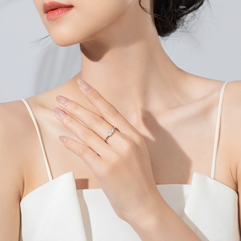Elegante Anillo de Corona de Plata de Ley 925 para Mujer Circonia de Corte de Pera Minimalista Gota de Agua Alianza de Boda Joyería Regalo