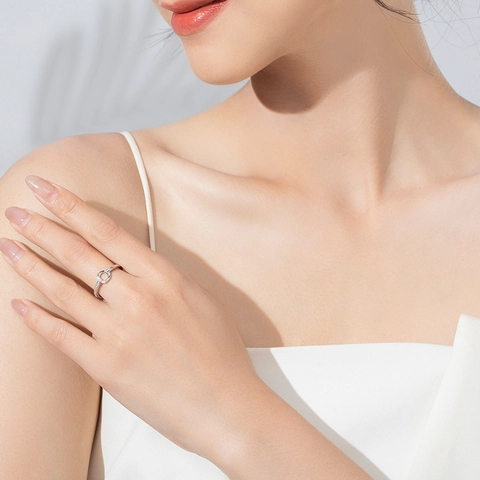 925 Sterling Silver Ring for Women Minimalist Geometric Round Design Micro Inlaid Zirconia Band Ring Fashion Jewelry Gift