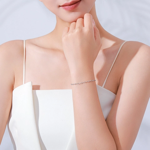 Bracciale Simbolo Infinito in Argento Sterling S925 per Donna Minimalista Leggero Lusso Bracciale a Catena Regolabile Regalo Gioielli