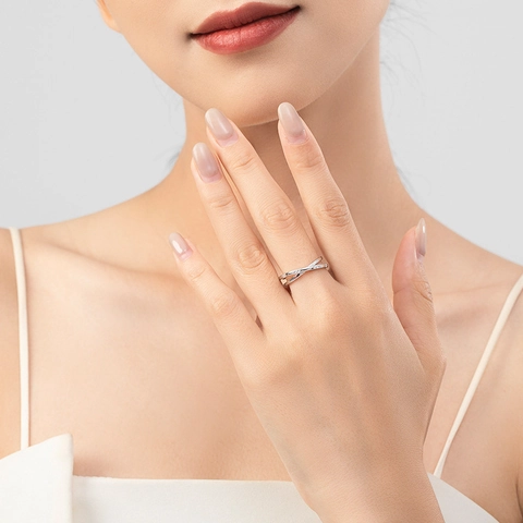 925 Sterlingsilber Gekreuzter Geometrischer Ring Für Damen Minimalistisch Mikropavé Zirkonia X-Form Mode Schmuck Fingerring