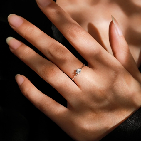 925 Sterlingsilber Verstellbarer Kettenring Für Damen Luxuriöser Solitär Strass Sechsklauen Eingelegt Mode Fingerschmuck