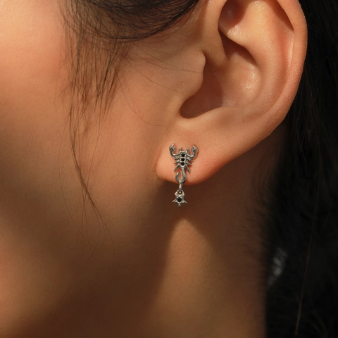 925 Argento Sterling Scorpione Orecchini a Bottone Punk Gothic Nero Zirconia Stella Ciondolo Orecchini per Donna Gioielli