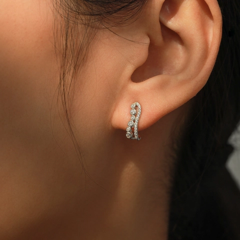 Elegante 925 Sterlingsilber Wellen-Ohrstecker Für Damen Mit Zirkonia Minimalistische S-Form Geometrische Ohrringe Schmuck