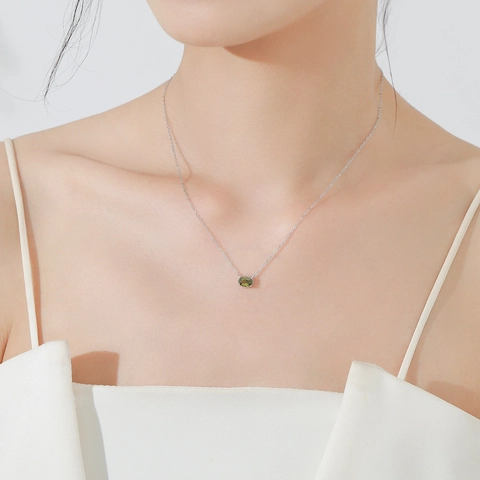 925 Sterling Silver Oval Olive Green Zirconia Pendant Necklace For Women Elegant Minimalist Clavicle Chain Jewelry Gift