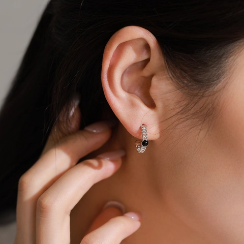 Vintage Roman Style 925 Sterling Silver Woven Texture Stud Earrings For Women Personality Black Zirconia Inlaid C-Shaped Ear Jewelry