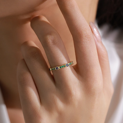 Elegante Anello in Argento Sterling 925 Placcato Oro per Donna Con Zirconia Colorata Intarsiata Fascia a Onde Gioielli di Lusso