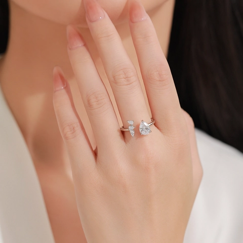 Anillo Abierto de Plata de Ley 925 Lujoso con Circonia en Gota Anillo Ajustable Brillante Corte de Pera Joyería para Mujer