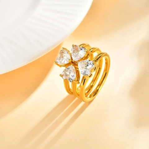 Luxe Roestvrij Staal Hartvormige Strass Klavertje Vier Open Stapelbare Ring Voor Dames Verguld Niche Ontwerp Sieraden