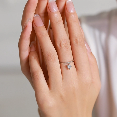 925 Sterlingsilber Funkelndes Herzanhänger Ring Für Damen Minimalistischer Hängender Zirkonia Liebesring Mode Schmuck Fingerring