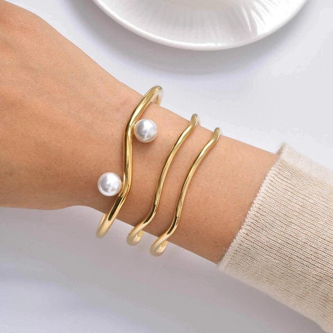 Moderner Edelstahl Wellen Armreif Mit Künstlicher Perle Für Damen Geometrisch Gold Doppelreihig Offene Manschette Schmuck