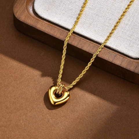 Minimalistische Edelstahl Halskette Mit Hohlherz Anhänger Für Damen Goldene Seilkette Leichter Luxus Eleganter Schmuck