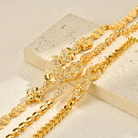 Lussuoso Bracciale in Rame Placcato Oro 24K per Donna Vintage Strass Infinito Fiore Farfalla Fascino Bracciale Gioielli Moda