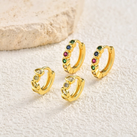 Pendientes de Aro Huggie de Cobre con Strass de Colores Estilo Coreano Bañados en Oro Geométricos de Gota Set para Mujer Joyería