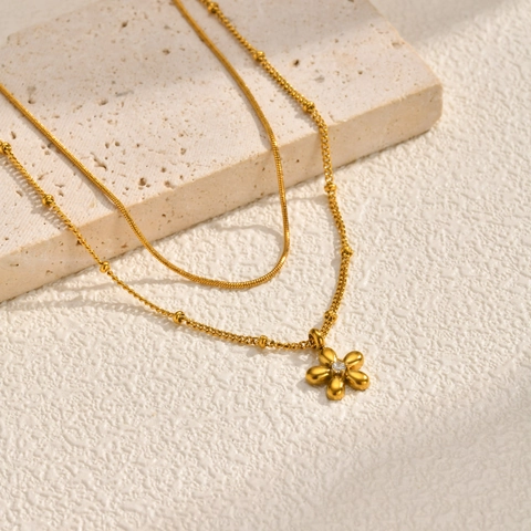 Collana a Doppio Strato in Acciaio Inossidabile Retrò Francese Placcato Oro Pendente a Fiore con Strass Gioielli da Donna