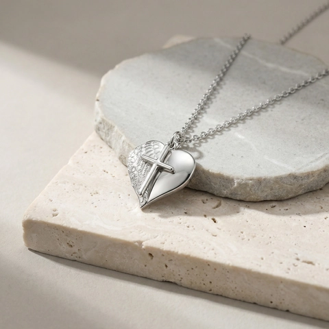 Collar de Colgante de Corazón Ala Cruz de Acero Inoxidable Unisex Joyería de Plata Estilo Gótico Punk Regalo Diario
