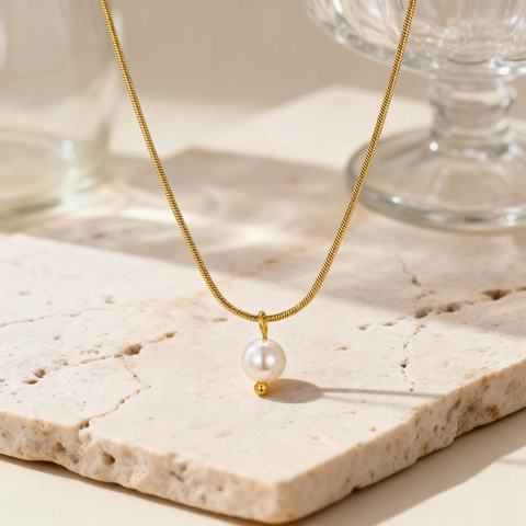 Minimalistische Edelstahl Vergoldete Schlangenkette Halskette Mit Runder Künstlicher Perle Anhänger Elegant Damen Schmuck