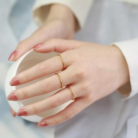 Minimalist Stainless Steel Zirconia Ring For Women Thin Band Stackable Gold Silver Color AAA Cubic Zirconia Finger Ring Jewelry