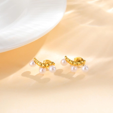 Eleganti Orecchini a Bottone con Perle a Sorriso in Ottone Placcato Oro Vintage Francese per Donna Gioielli con Perno in Acciaio Inossidabile