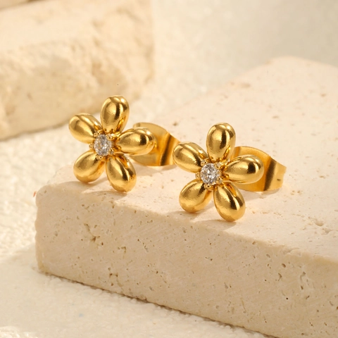 18K Gold Plated Brass Stainless Steel Zirconia Flower Stud Earrings For Women Tiny Floral Ins Style Elegant Jewelry