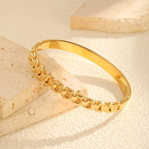 Bracciale Rigido Minimalista in Acciaio Inossidabile Placcato Oro 18K a Maglia di Cinturino per Donna Bracciale Apribile Regalo Gioielli Moda