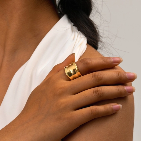 Minimalistisch Roestvrij Staal Onregelmatig Gehamerd Open Ring Voor Dames 18K Verguld Golftextuur Verstelbare Mode Sieraden